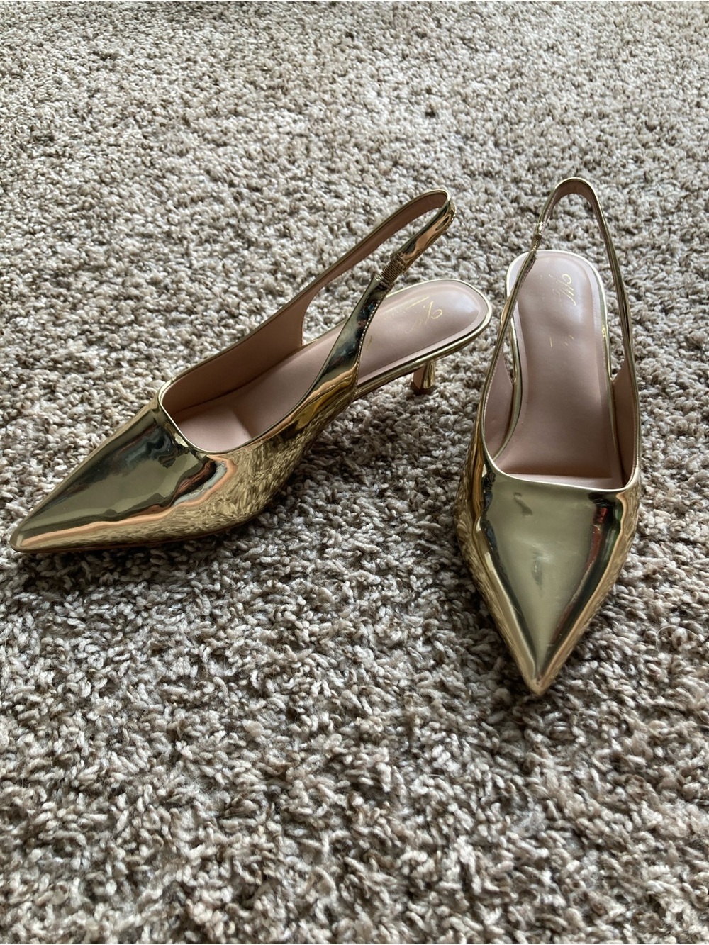 Gold Pointed Toe Slingback Kitten Heel Pumps